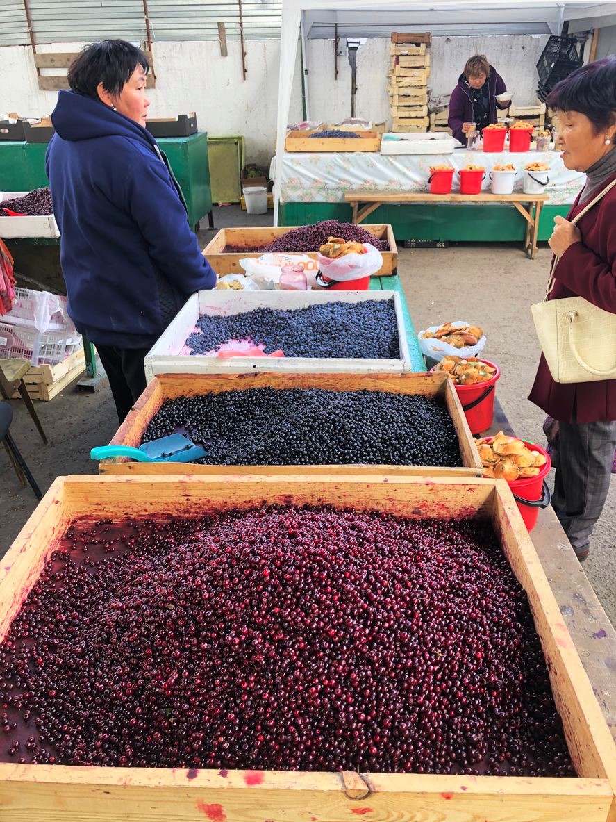 fresh berries at a market in Siberia