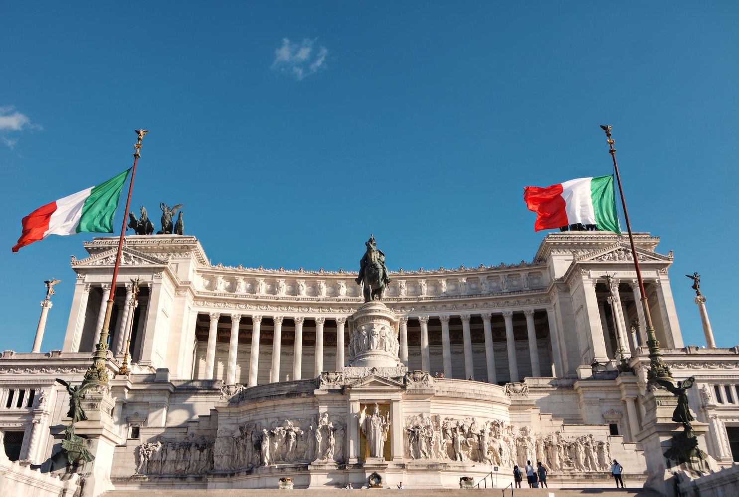 The Vittoriano, symbol of the unification of Italy, in Piazza Venezia.
