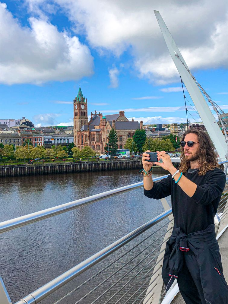 Derry, last stop of your road trip in Northern Ireland